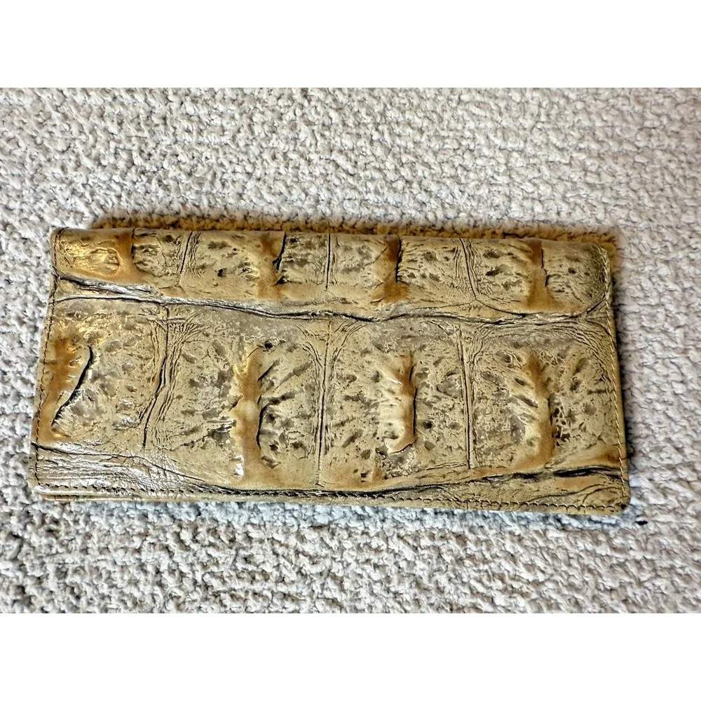Brahmin Ady Wallet Croc Embossed Leather Tan Beige Cream Folding Bifold Nice